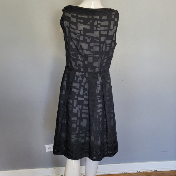 Teenflo Geometric Overlay Dress, VGUC, Size 8 - Picture 3 of 6